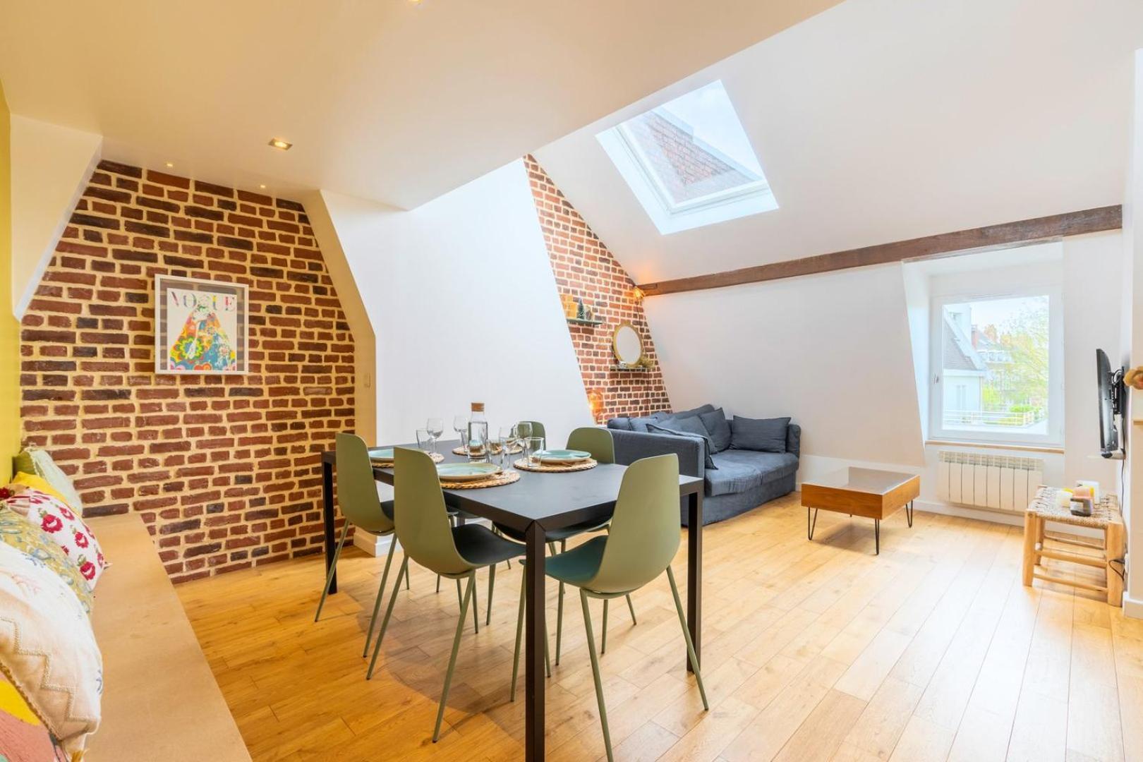 Апартаменты Charming Bright Flat In Vieux Lille. Экстерьер фото